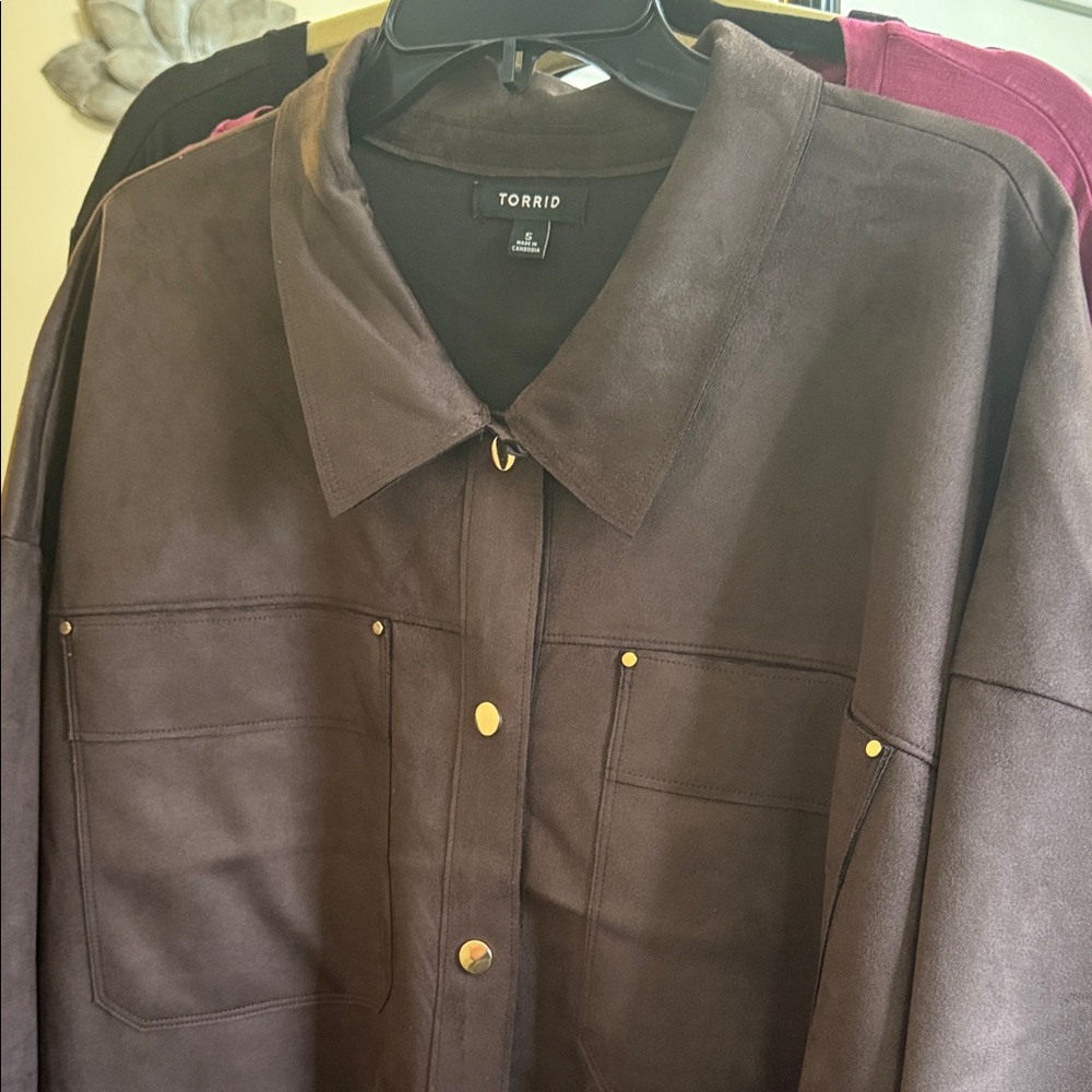 Torrid suede like Shacket 36” long so cute and stylish new. Chocolate brown